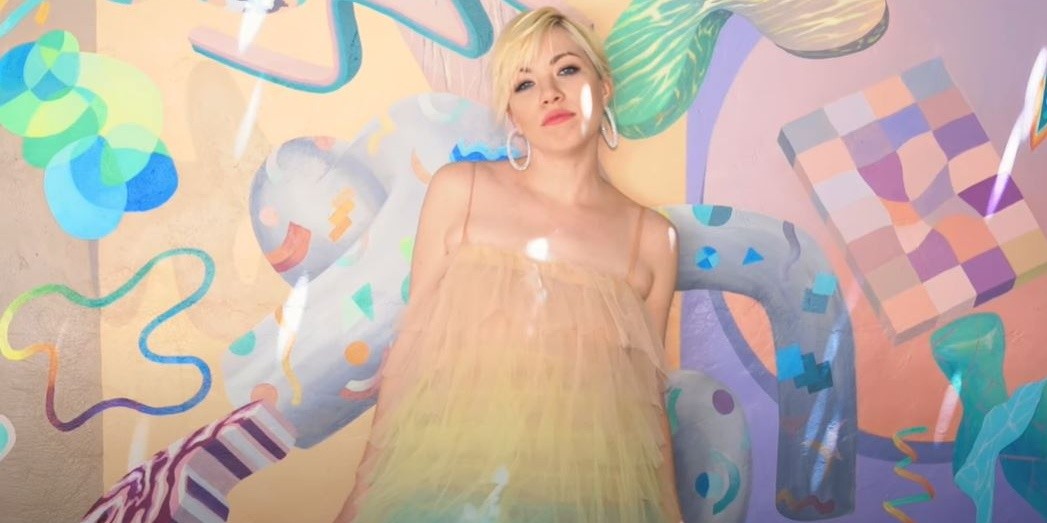 Carly Rae Jepsen reminiscences her days on tour with feel-good 'Me And The Boys In The Band' video – watch